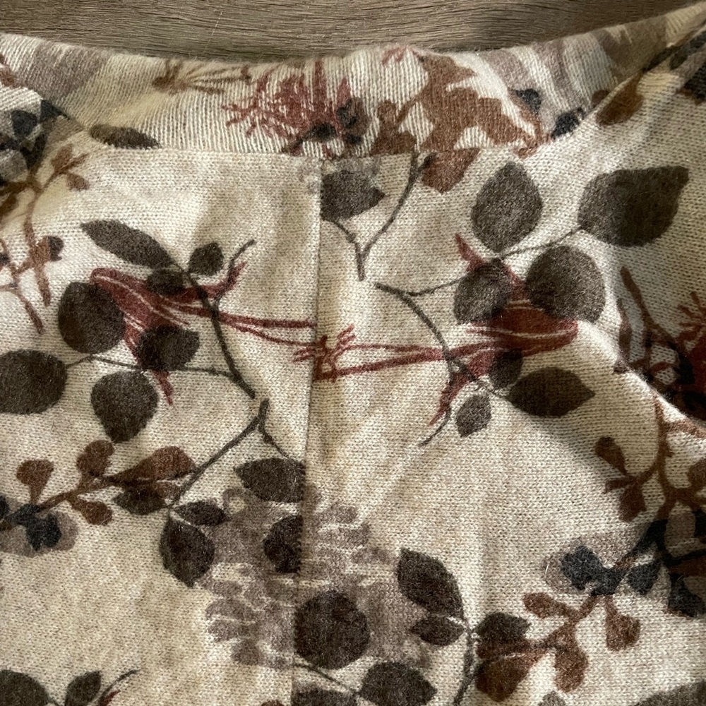 Cashmere Flyaway Sweater - Picture 3 of 9